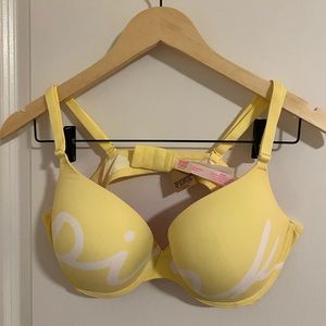Women’s Victoria Secret “Pink” Bra. New! 40B